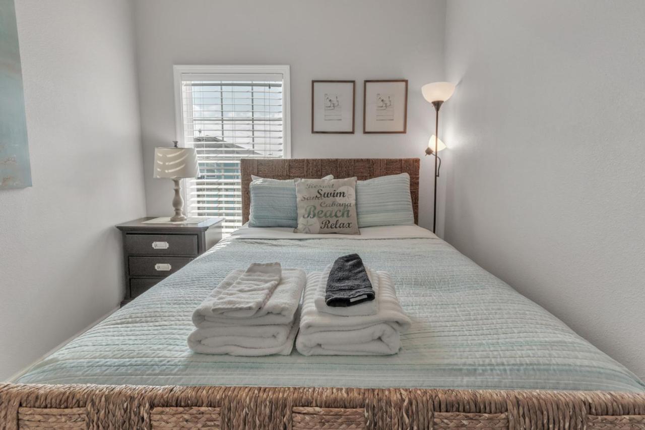 Steps To Beach Golf Cart About Time Beach Retreat Bolivar Peninsula Ngoại thất bức ảnh